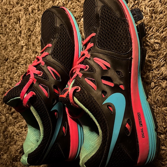 Women’s Nike Dual Fusion Lite Running Shoes US Size 9 - Picture 7 of 10
